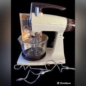 Vintage Sunbeam Mixmaster Stand Mixer With Fire King Mixing Bowl And Recipe book
